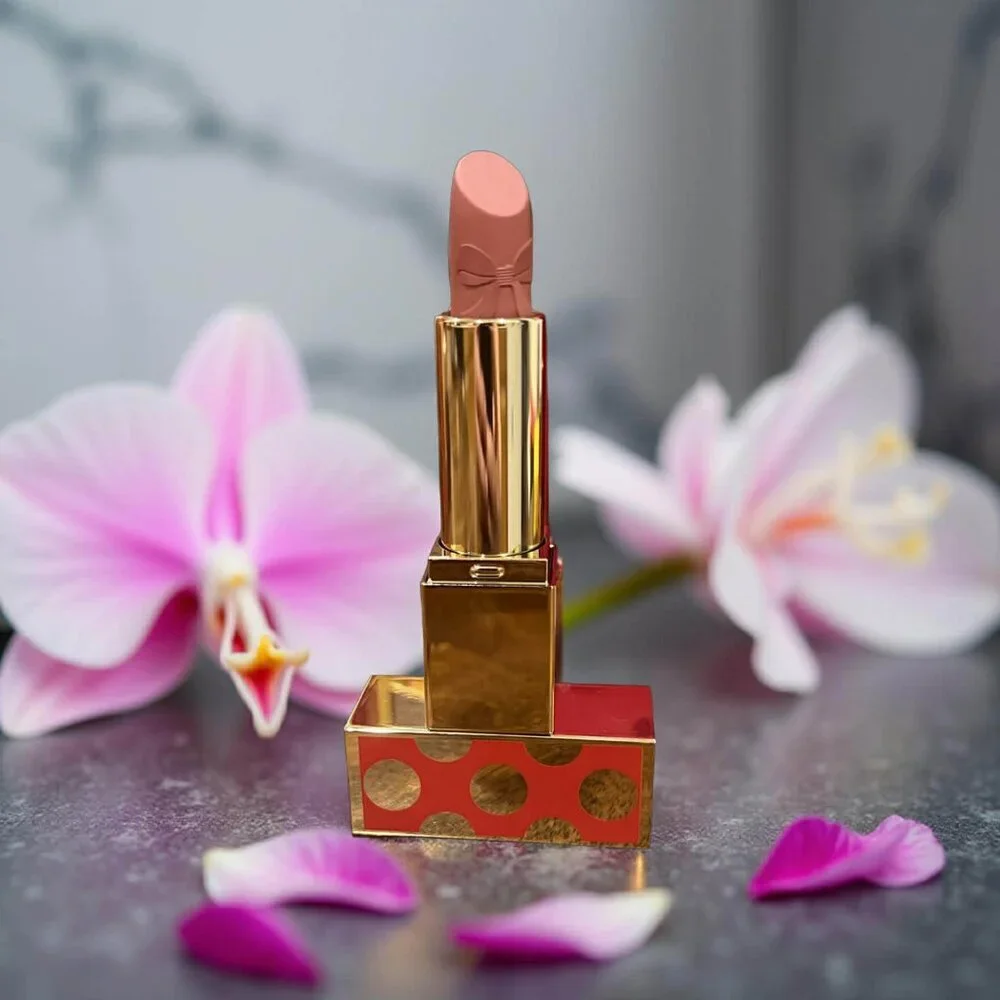 Estee Lauder Limited Edition Lipsticks, full-size 12 oz Rosy Ribbon
